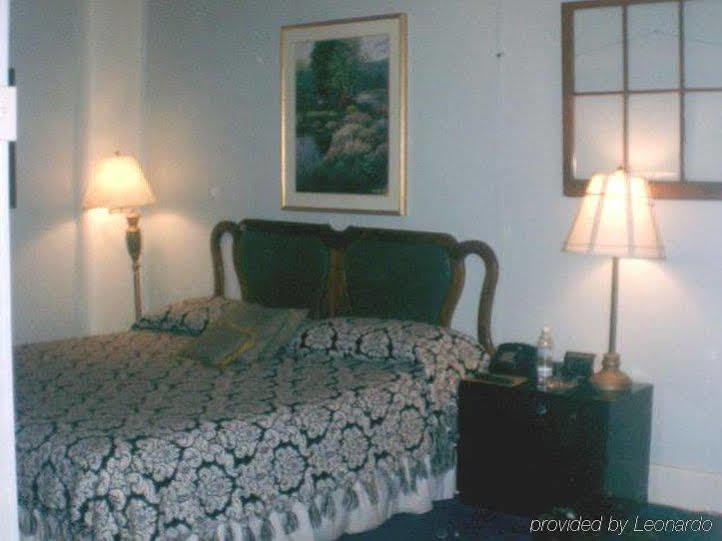 ניו אורלינס Historic Mardi Gras Inn מראה חיצוני תמונה